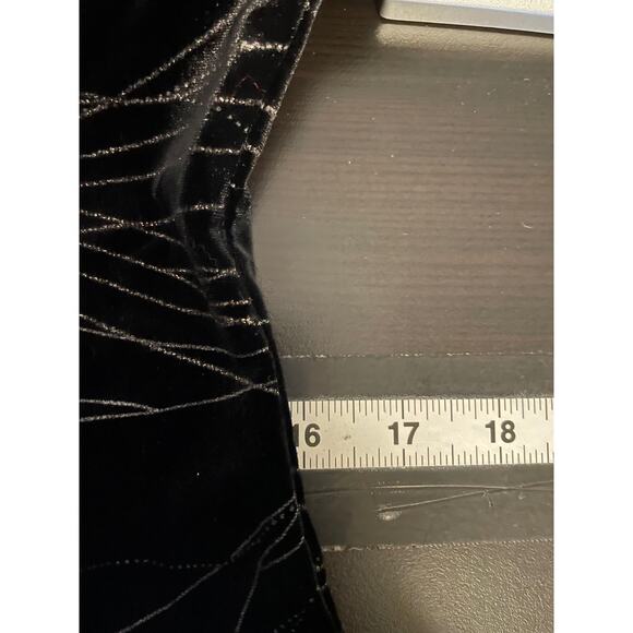 Vintage John Roberts Dress Womens Size 10 Black Velvet Short Sleeve Witchy 90s - Picture 5 of 7